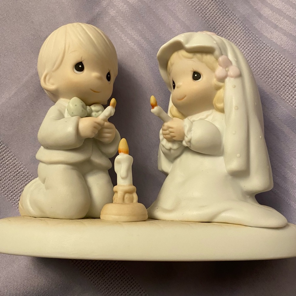 Precious Moments Figurine